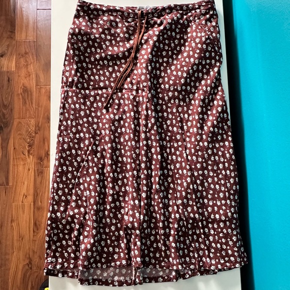 UNIQLO skirt - Inès de La Fressange Paris - Picture 2 of 4